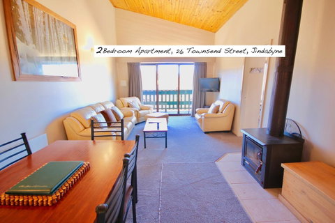 Full Circle Apartments - Accommodation BNB 26