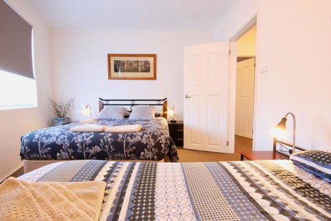 Full Circle Apartments - Accommodation BNB 5