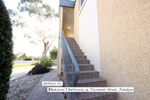 Full Circle Apartments - Accommodation BNB 17