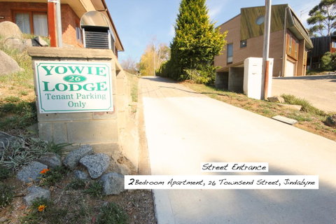 Full Circle Apartments - Accommodation BNB 32
