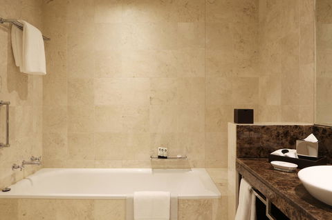 Sofitel Sydney Wentworth - Accommodation BNB 7