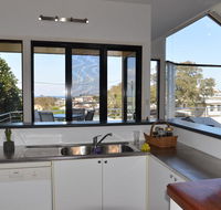 The Boat House - Accommodation BNB
