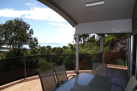 Coastwatch, 26 Comara Terrace - Accommodation BNB 1