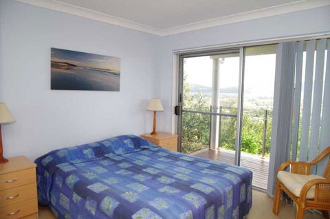 Coastwatch, 26 Comara Terrace - Accommodation BNB 6