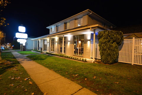 Winning Post Motor Inn - Accommodation BNB 13