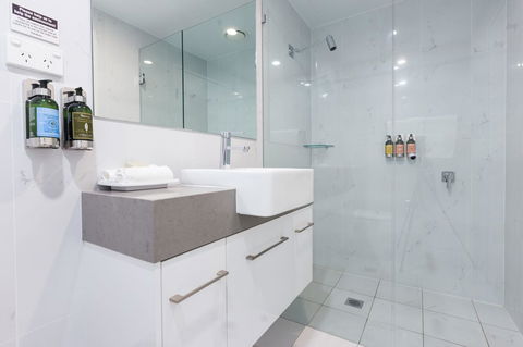 The Lucky Hotel - Accommodation BNB 21