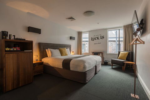 The Lucky Hotel - Accommodation BNB 35