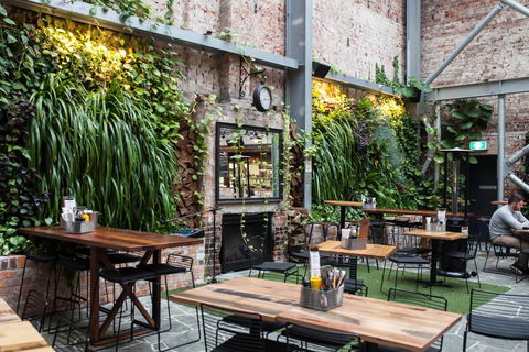 The Lucky Hotel - Accommodation BNB 12