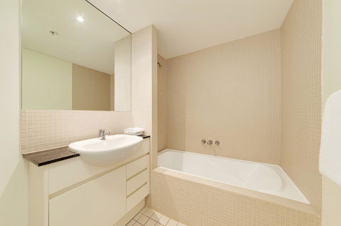Wyndel Apartments - Apex North Sydney - Accommodation BNB 9