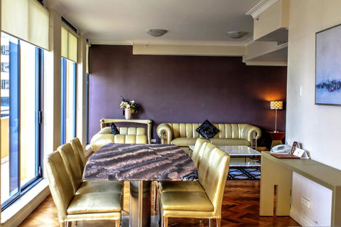 Seasons Harbour Plaza - Accommodation BNB 34