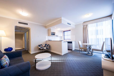 Seasons Harbour Plaza - Accommodation BNB 35