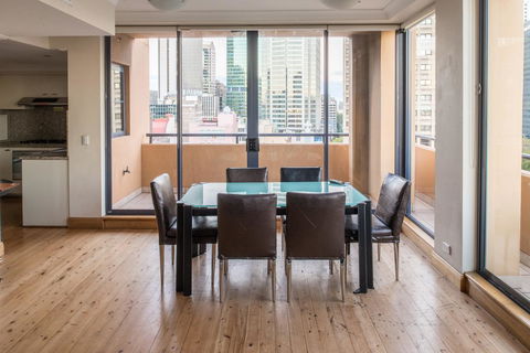 Seasons Harbour Plaza - Accommodation BNB 12