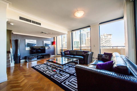 Seasons Harbour Plaza - Accommodation BNB 30