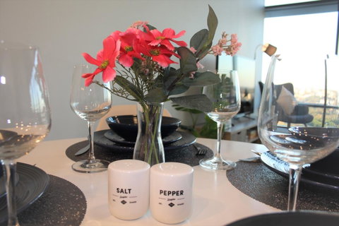 Stunning Views Sydney Olympic Park - Accommodation BNB 1