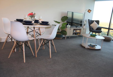 Stunning Views Sydney Olympic Park - Accommodation BNB 3