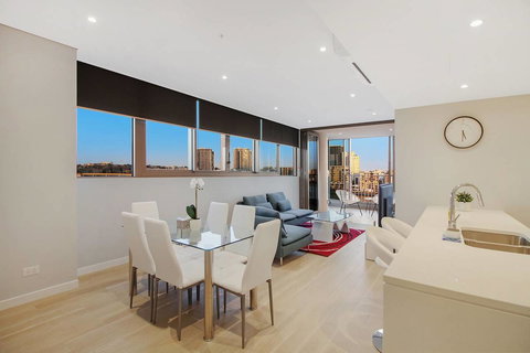 Brand New 3 Bedrooms Apt With Waterfront View - Accommodation BNB 6