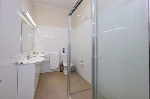 Lakes And Ocean Hotel Forster - Accommodation BNB 2