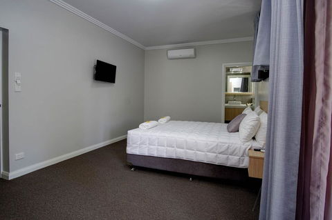 Lakes And Ocean Hotel Forster - Accommodation BNB 17