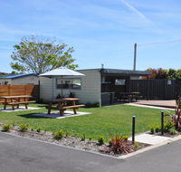 Crestview Tourist Park - Accommodation BNB