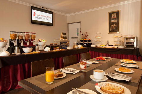 Wine Country Motor Inn - Accommodation BNB 8