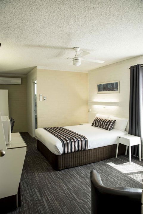 Coastal Bay Motel - Accommodation BNB 35