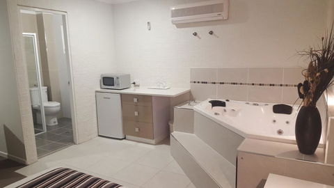 Coastal Bay Motel - Accommodation BNB 40