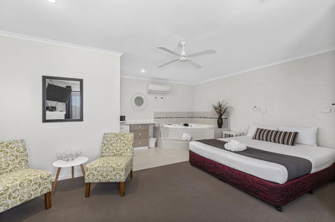 Coastal Bay Motel - Accommodation BNB 13