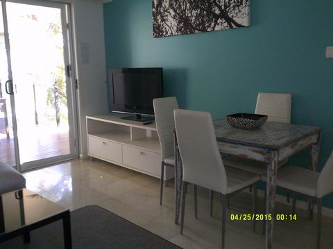 Pelican H2O One & Two Bedroom Apartments - Accommodation BNB 24