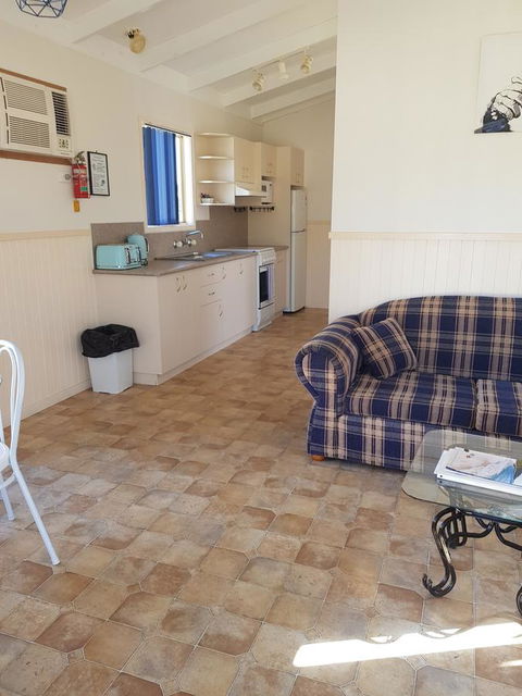 Amaroo Resort - Accommodation BNB 4