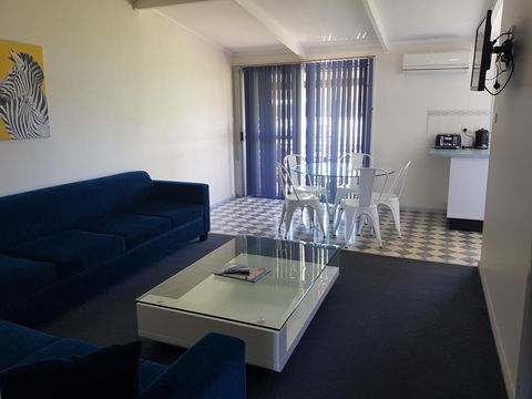 Amaroo Resort - Accommodation BNB 22