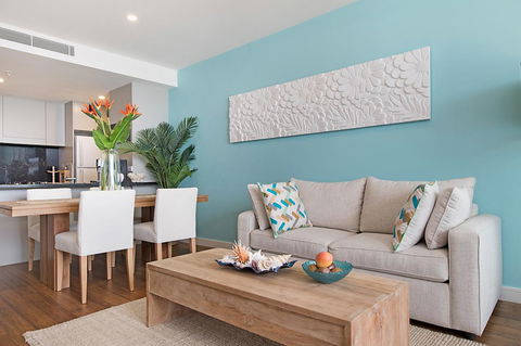 Arena Luxury Beachfront Apartment - Accommodation BNB 34