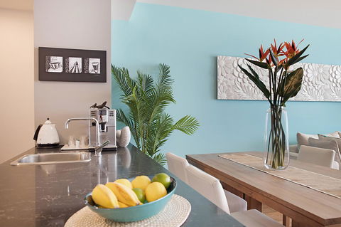 Arena Luxury Beachfront Apartment - Accommodation BNB 16