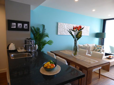 Arena Luxury Beachfront Apartment - Accommodation BNB 35