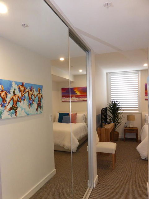 Arena Luxury Beachfront Apartment - Accommodation BNB 28