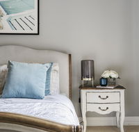 The Spa Cottage with HotTub Netflix  Stan - Accommodation BNB