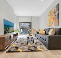 CBD Luxury new 2 bedrooms next to Darling habour
