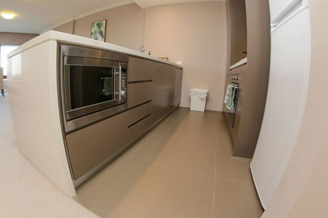Olympic Park Sunshine 2 Bedrooms Apts With Private Parking - Accommodation BNB 8