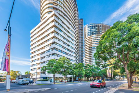 Olympic Park Sunshine 2 Bedrooms Apts With Private Parking - Accommodation BNB 31
