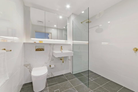 Stylish And Neat Two Bed Apartment In Wentworth Point - Accommodation BNB 9