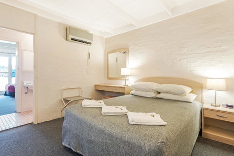 Black Dolphin Resort Motel & Apartments - Accommodation BNB 18