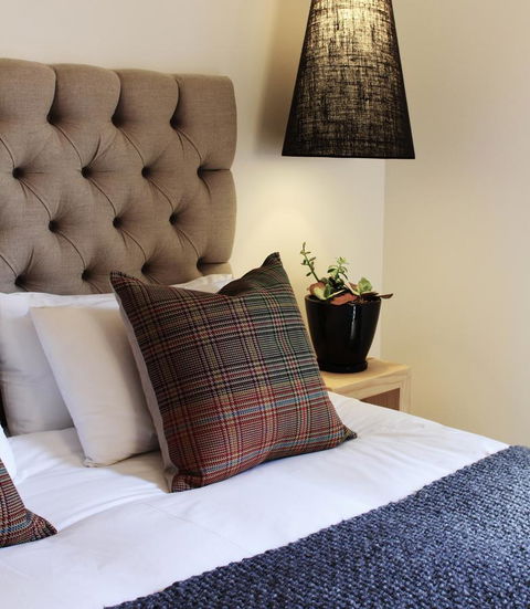Perry Street Hotel - Accommodation BNB 12