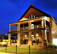Perry Street Hotel - Accommodation BNB
