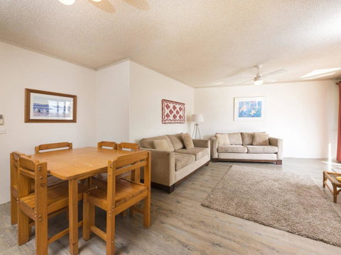 Centrepoint 10 - Accommodation BNB 2