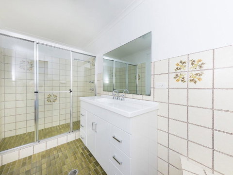 Centrepoint 10 - Accommodation BNB 3