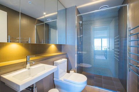 Australian Tower Stay - Accommodation BNB 9