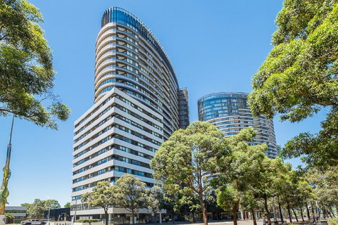 Australian Tower Stay - Accommodation BNB 0
