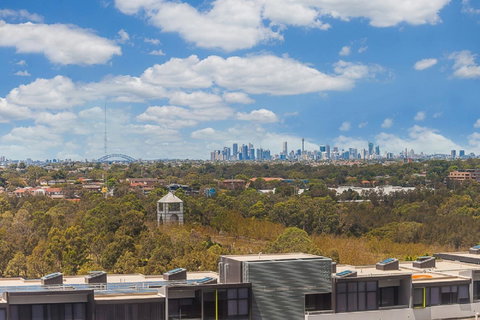 Australian Tower Stay - Accommodation BNB 30