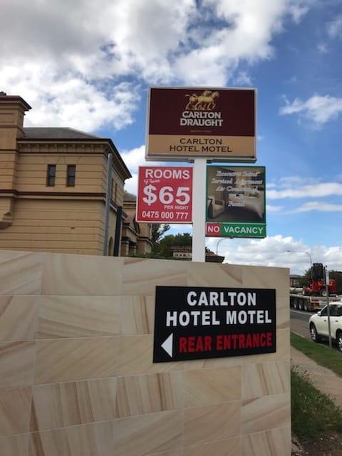 Carlton Suites - Accommodation BNB 24