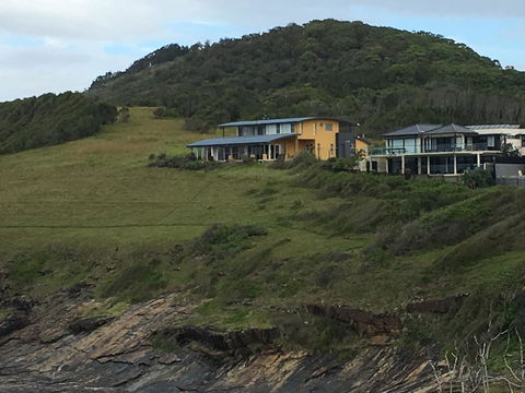 OceanScape Luxury Beachfront Villas - Accommodation BNB 11