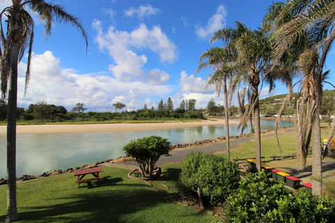 Beachfront 3, 25 Willow Street - Accommodation BNB 8